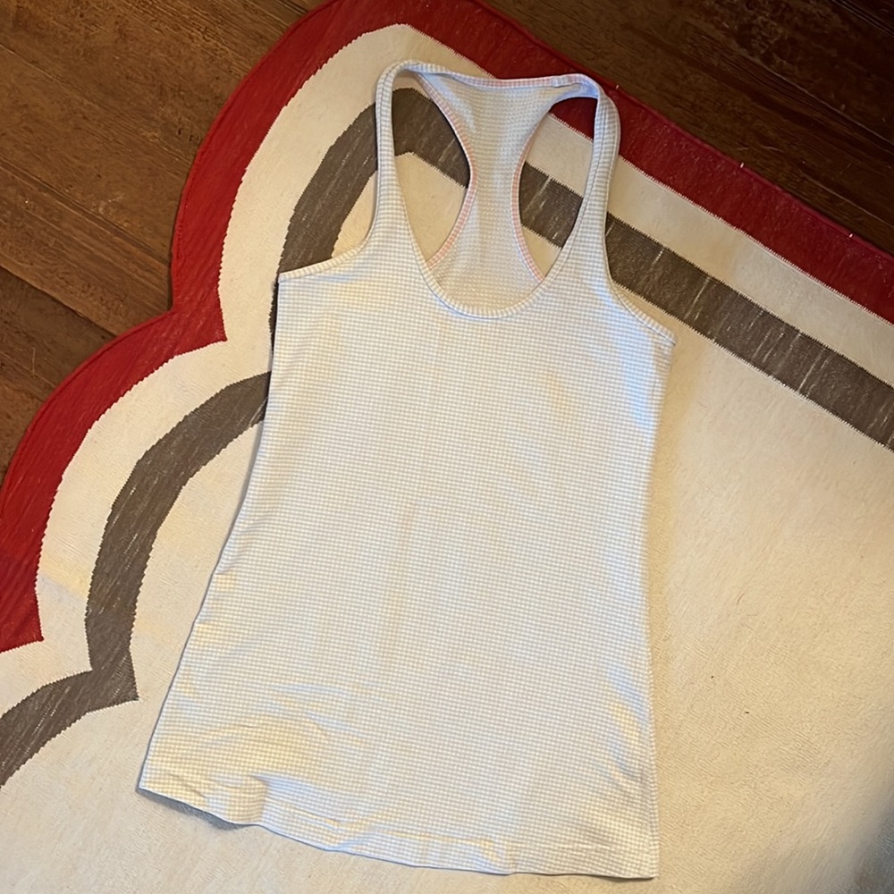 Lululemon white racerback tank size 4 - Picture 2 of 2